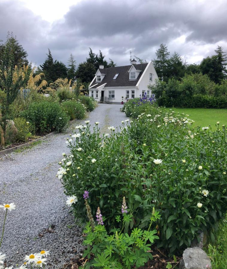 Isserkelly House Clonbur Esterno foto