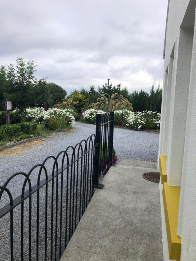Isserkelly House Clonbur Esterno foto